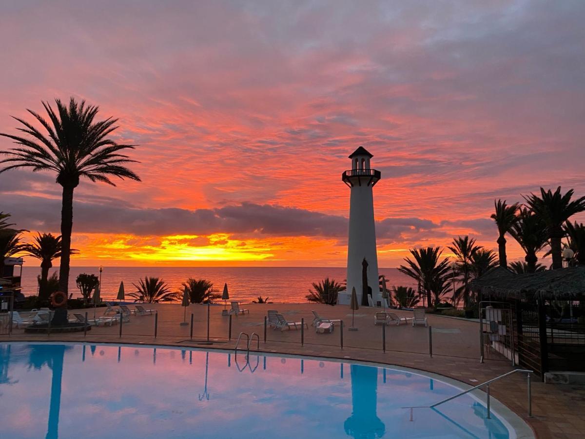 First Beachline Deluxe With Garden And Terrasse In Sun Club San Bartolome Bagian luar foto
