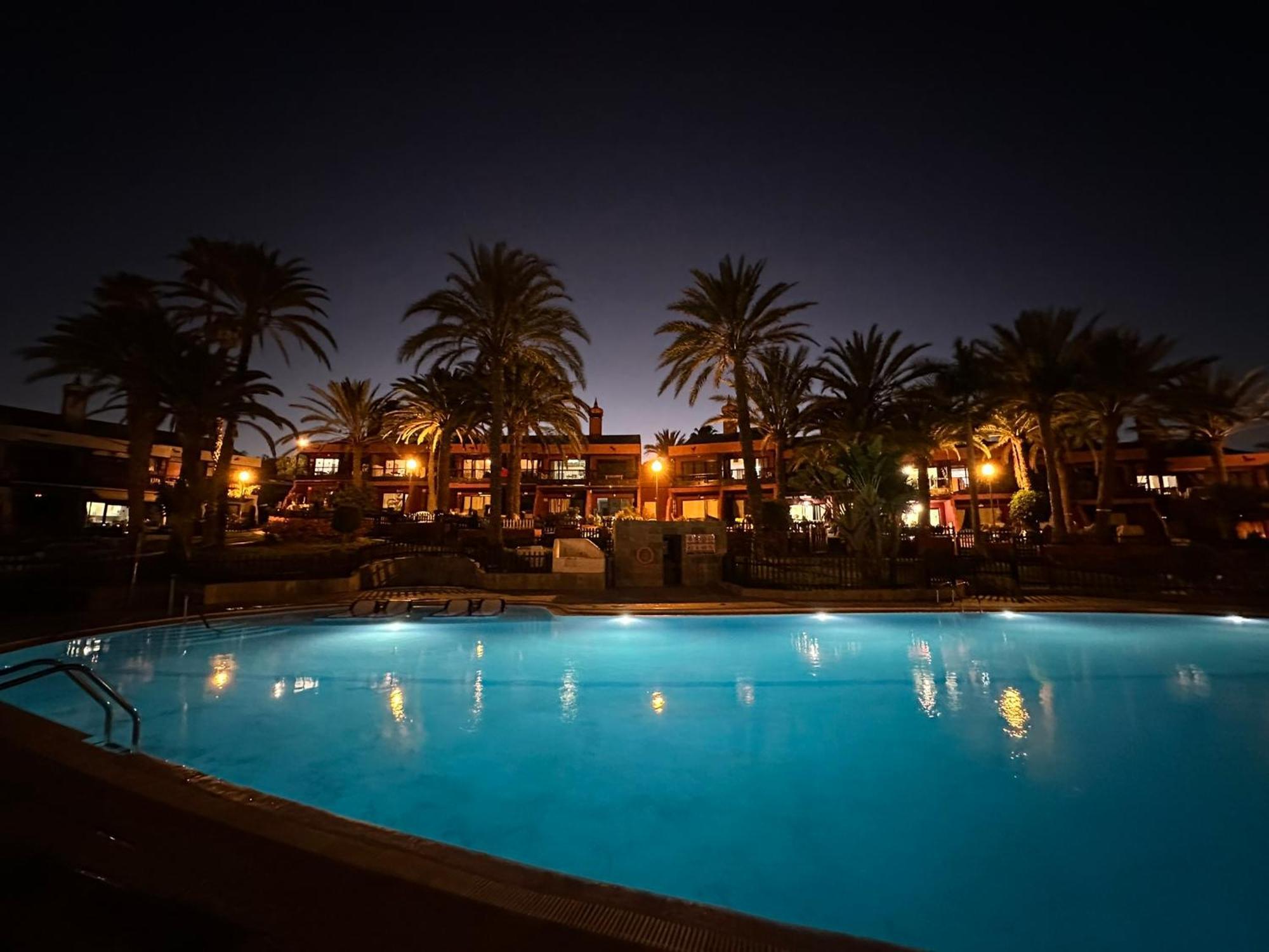 First Beachline Deluxe With Garden And Terrasse In Sun Club San Bartolome Bagian luar foto