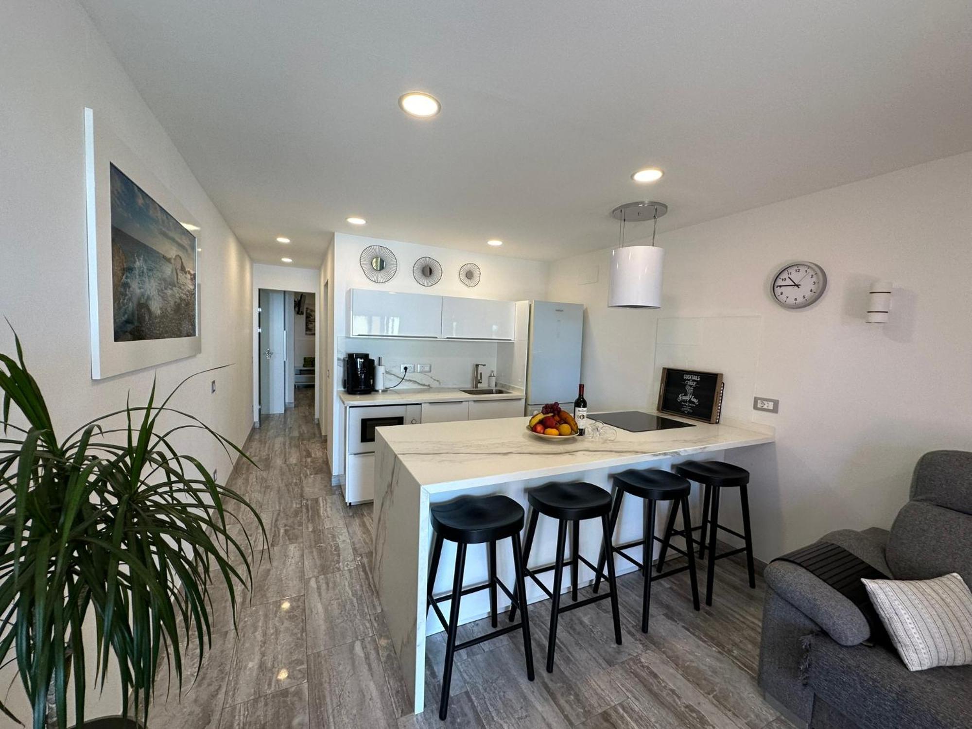 First Beachline Deluxe With Garden And Terrasse In Sun Club San Bartolome Bagian luar foto